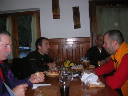 122-Paghera00123.JPG.medium.jpeg